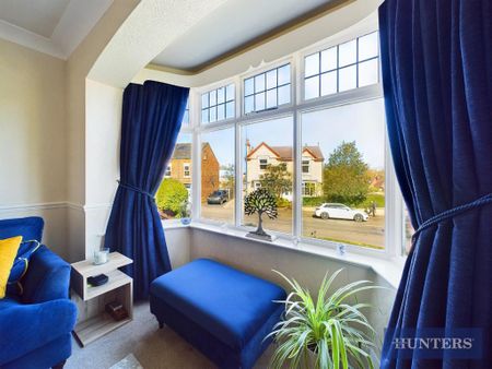 3 bedroom semi-detached house to rent - Photo 2