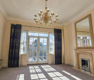 3 bedroom end of terrace house to rent - Photo 4