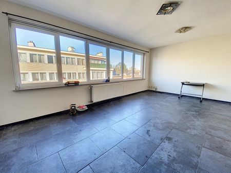 Anderlecht Bel appartement lumineux de 80m2, dans un petite immeuble de 3 appartements - Foto 4