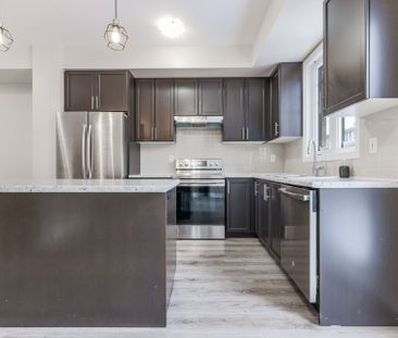 For Lease - 68 Esplanade Lane, Grimsby, Ontario - Photo 6