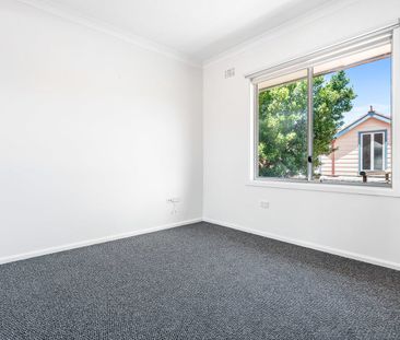 Freshly Renovated Home With An Extensive Sub-Area - Photo 3