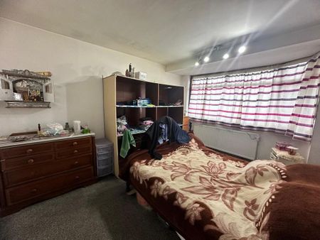 3 bedroom terraced house to rent - Photo 5