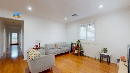 Effortless Living Meets Inner-City Convenience - Photo 5