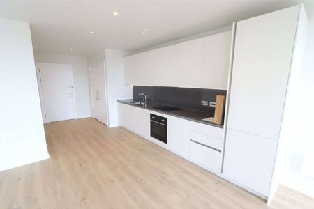 Unfurnished One Bedroom Apartment in the Meadowside Development. - Photo 3