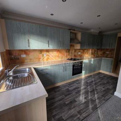 3 bedroom property to rent in Dewsbury - Photo 1