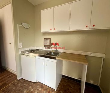 Location Appartement 1 pièce 23m² - Photo 4