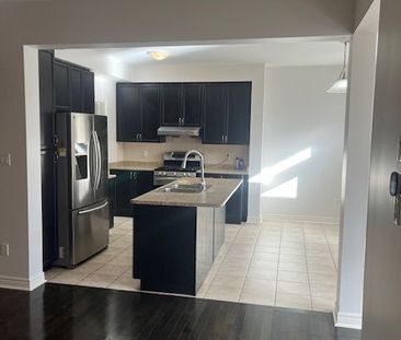 For Lease - 20 Ridgehaven Court Unit# Upper, Brampton, Ontario - Photo 1