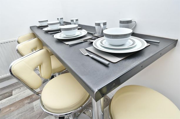 1 bed house share to rent in Hart Street, Burnley, BB11 - Photo 1