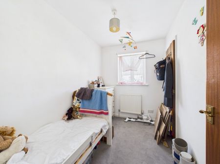 Swindon Close, Cheltenham, GL51 - Photo 3