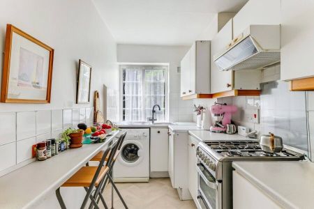 2 Bedroom Flat To Let - Photo 4