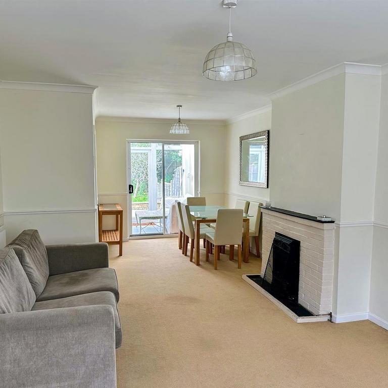 3 bedroom house to rent - Photo 1