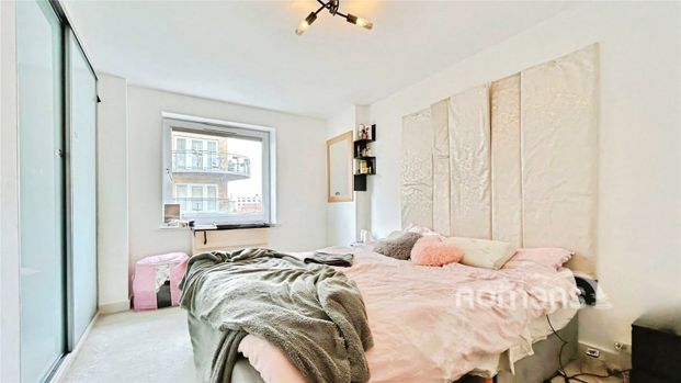 1 bedroom property to rent - Photo 1