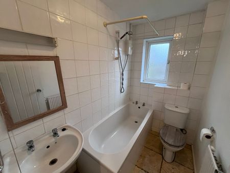 Llys Baldwin, Gowerton, Swansea, SA4 3DX - Photo 4