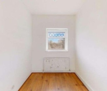 Burges Road East Ham, E6 - Photo 1