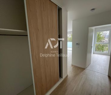 Location Appartement 2 pièces 46m² DOMENE 38420 - Photo 4