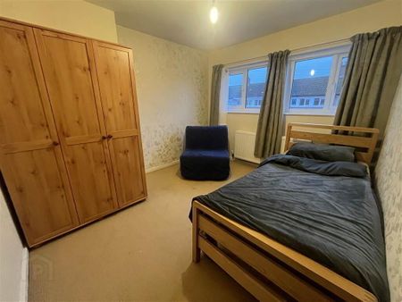 30 Minnowburn Drive, Grays Park, Belfast, BT8 7QJ - Photo 3