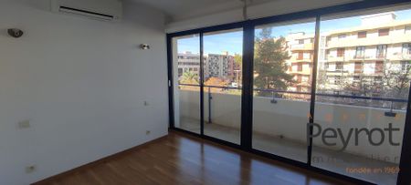Location Appartement 4 pièces 92m² PERPIGNAN 66000 - Photo 5