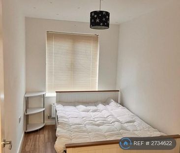 2 bedroom flat to rent - Photo 1