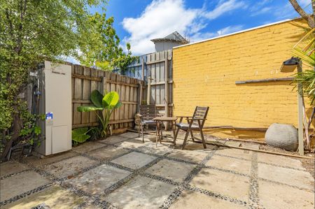 12A Alexander Street, Collingwood VIC 3066 - House For Rent | Domain - Photo 3