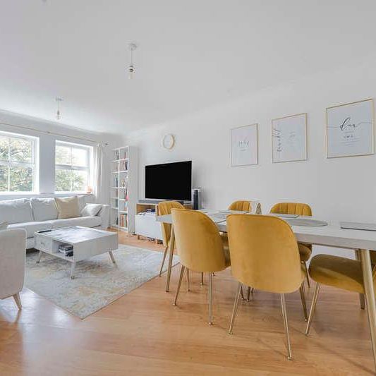 Morton Close, Uxbridge, UB8 - Photo 1