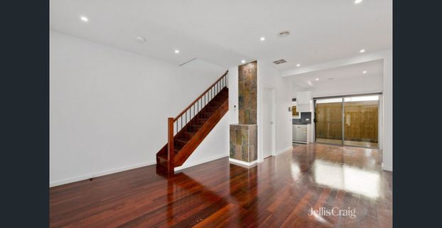 In the Heart of Altona North - Photo 1