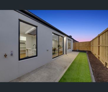 14 Nemi Parade, Tarneit, Vic 3029 - Photo 5