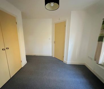 2 bedroom semi-detached house to rent - Photo 4