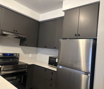 For Lease - 10 SOUTH CREEK Drive Unit# 14, Kitchener, Ontario - Photo 3