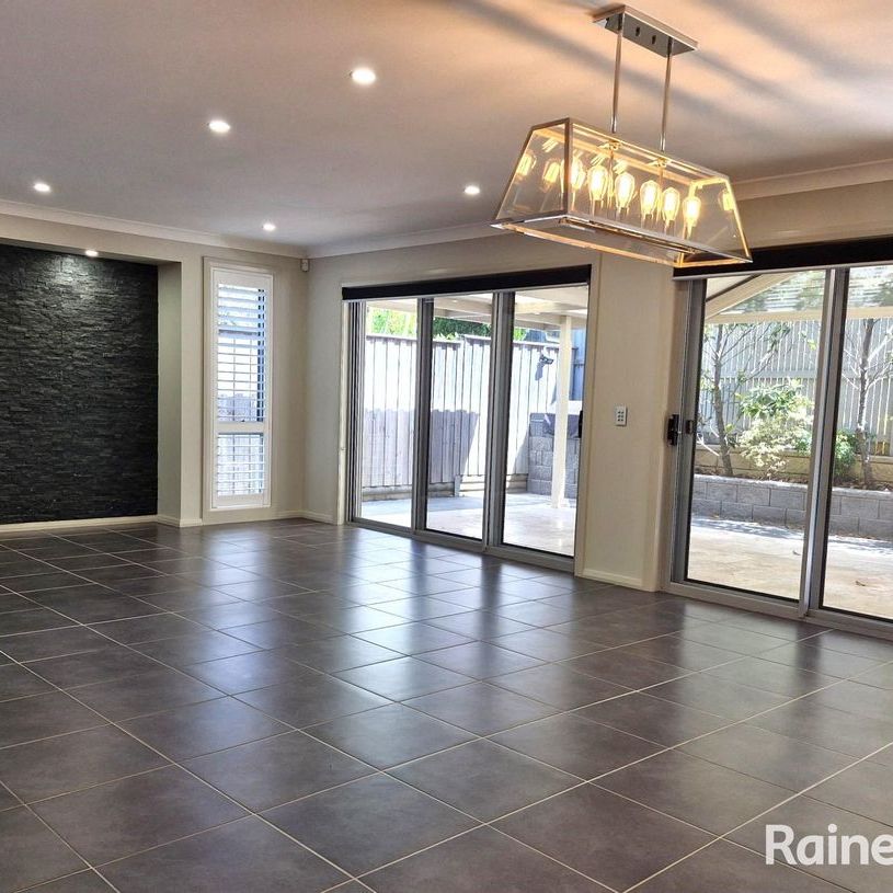 Spacious Modern Family Home in Glenfield - AVAILABLE NOW! - Photo 1