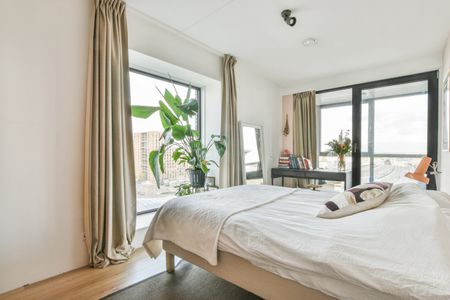 Termini 235, Amsterdam - Photo 4