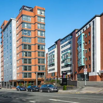 Smart Apartment - Photo 1