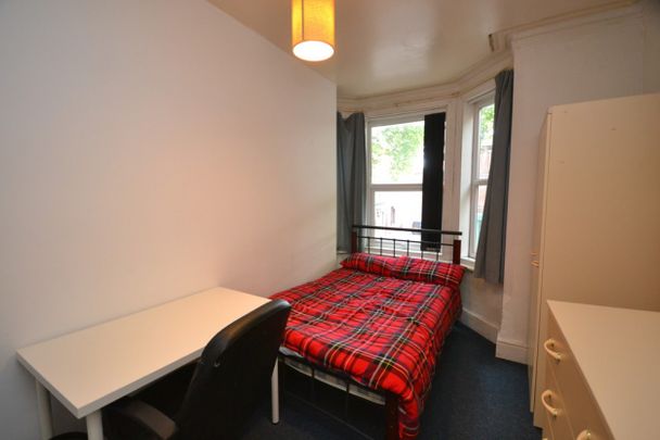 1 bed Mid Terraced House for Rent - Photo 1