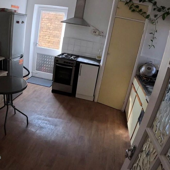 3 bedroom house to rent - Photo 1