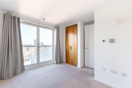New Providence Wharf, 1 Fairmont Avenue, Canary Wharf, London, E14 flat to rent - Photo 3
