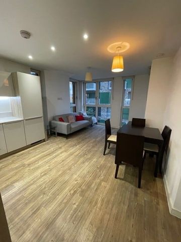 1 Bed Flat, Garda House, SE10 - Photo 2