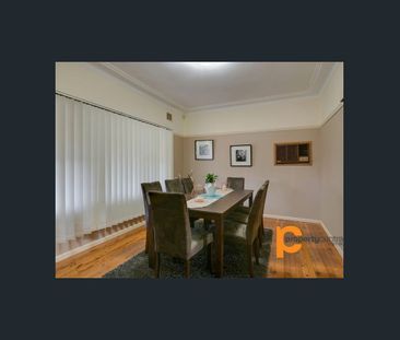 Neatly Presented 3 Bedroom Family Home - Photo 2