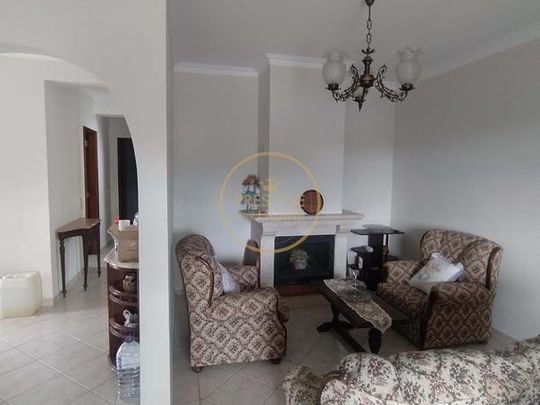 Moradia T4 - Photo 1