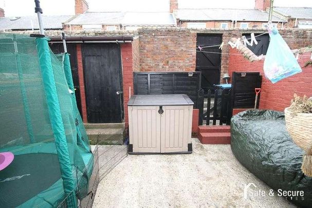 Maplewood, Fencehouses, Houghton Le Spring, DH4 - Photo 1