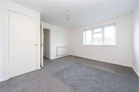 Finglesham Court, Maidstone, ME15 - Photo 4