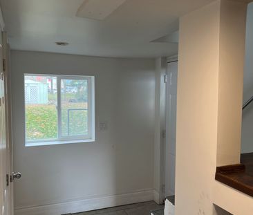 For Lease - 585 Byngmount Avenue Unit# Upper, Mississauga, Ontario - Photo 4