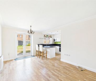 Roby Drive, Bracknell Roby Drive, Bracknell - Photo 1