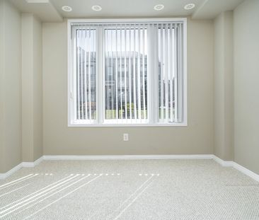 For Lease - 3050 Erin Centre Boulevard Unit# 160, Mississauga, Ontario - Photo 4