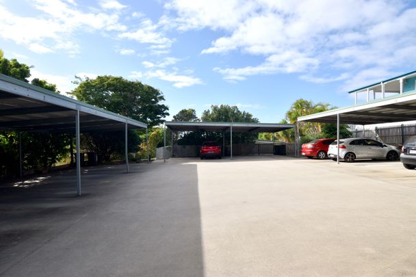 FULLY SELF CONTAINED MODERN UNIT IN THE CITY! - Photo 1