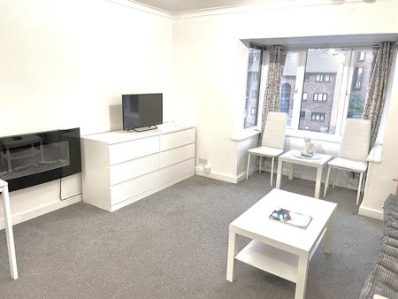 1 Bed Flat, Cotton Avenue, W3 - Photo 2