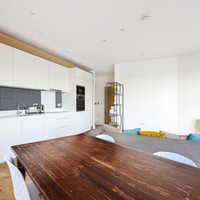 Odessa Street, London, SE16 - Photo 1