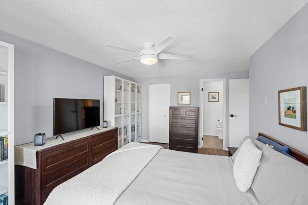 For Lease - 12 Terrace Drive Unit# 212, Bells Corners and South to Fallowfield, Ontario - Photo 1