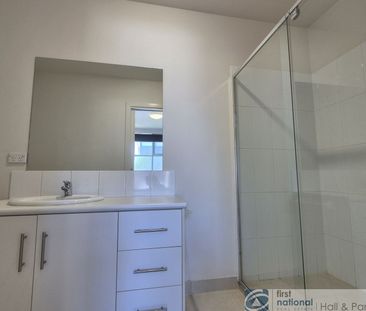 Bright and spacious 1-bedroom apartment - Photo 6