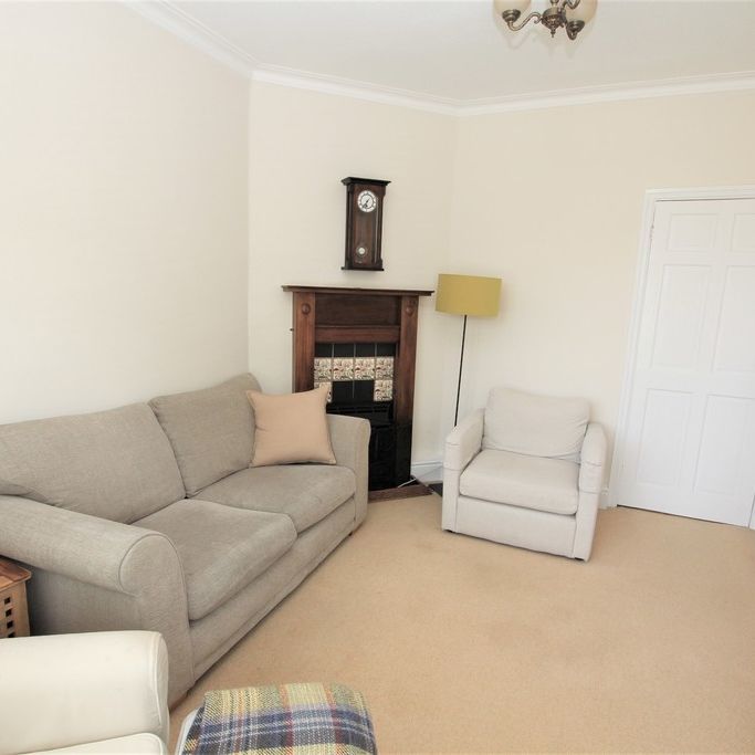 3 Bedroom Semi-Detached House, Chester - Photo 1