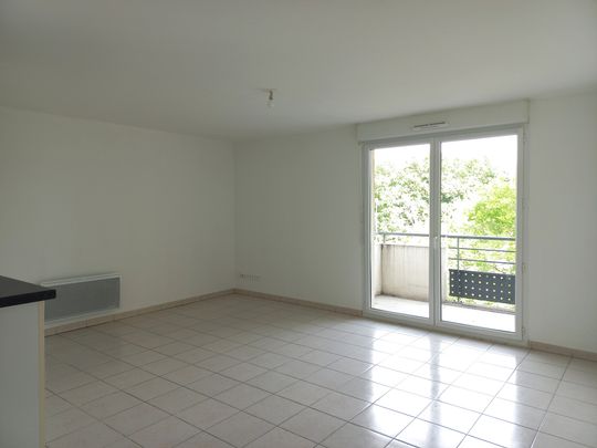 Location Appartement 3 pièces 67m² VICHY 03200 - Photo 1