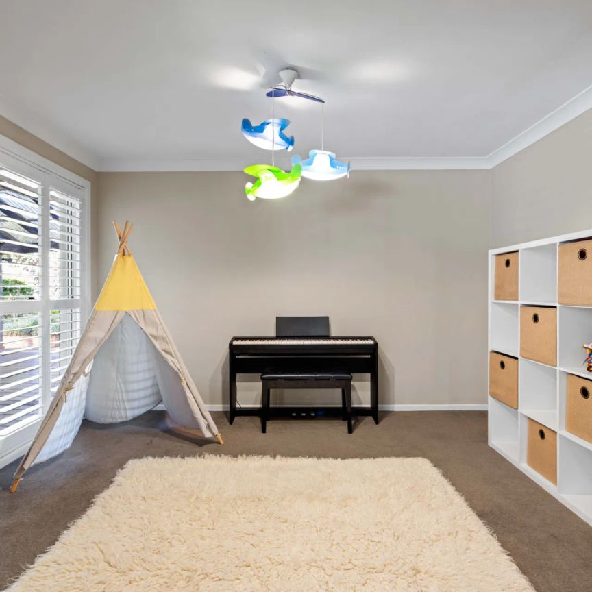 Private Family Home - Photo 1